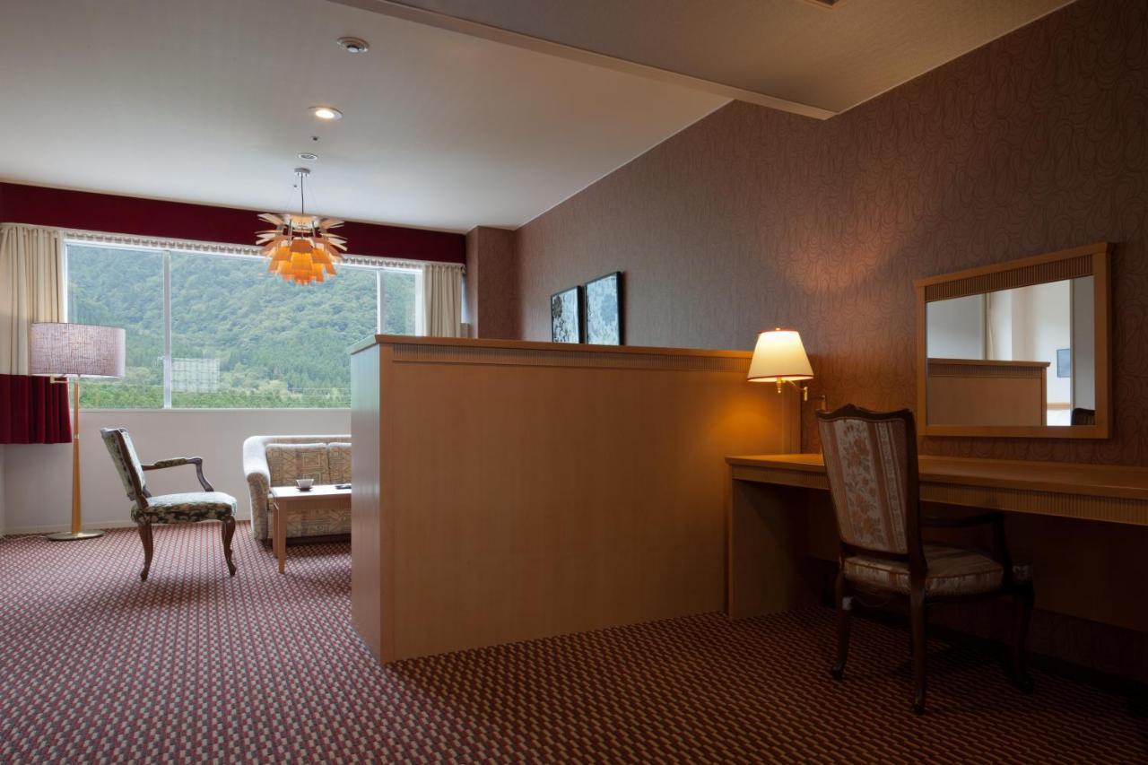 Hotel Morinokaze Tateyama‎ Toyama Station Esterno foto